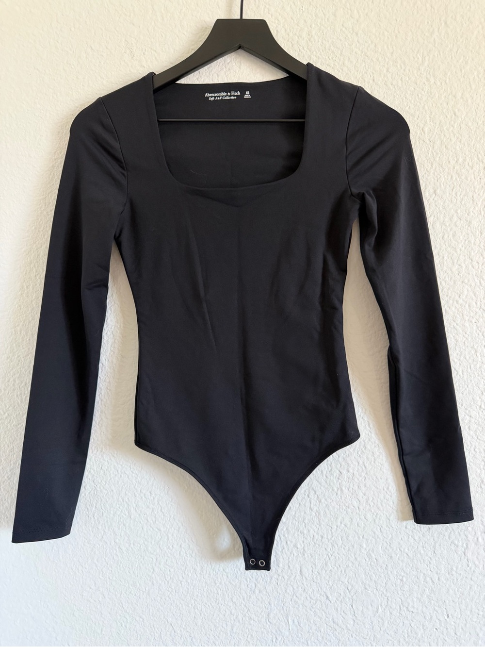 abercrombie & fitch long-sleeve square neck bodysuit